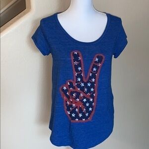 Lucky brand peace sign T-shirt